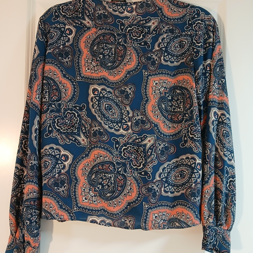 3 For $20 Ann Taylor Paisley Wrap Blouse - Navy and Coral - Picture 5 of 7